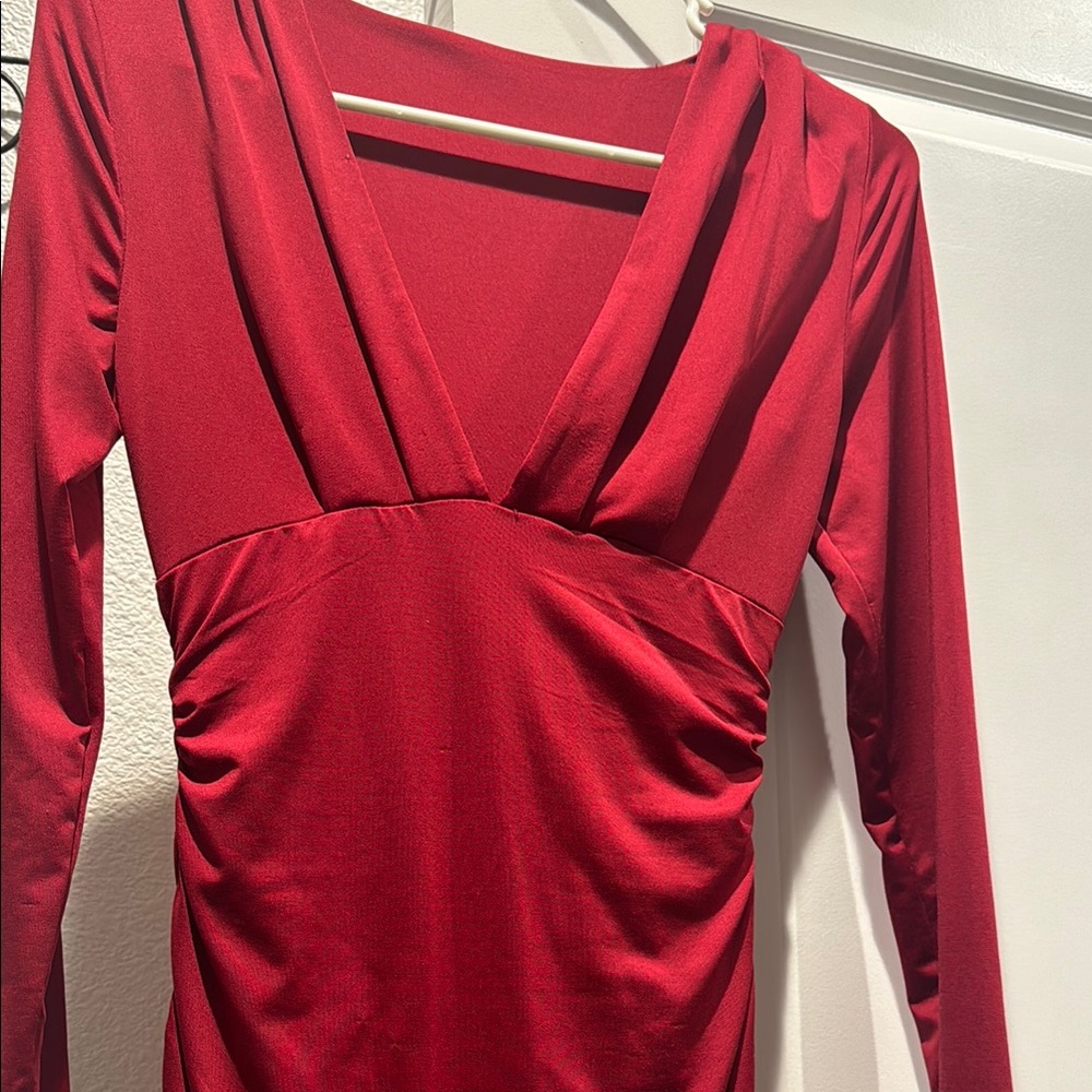 Elegant Red Long Sleeve Dress